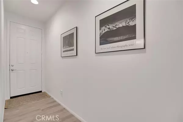 Beaumont, CA 92223,383 Song Bird