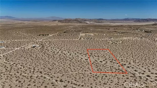 Landers, CA 92285,775 Manzanita Road