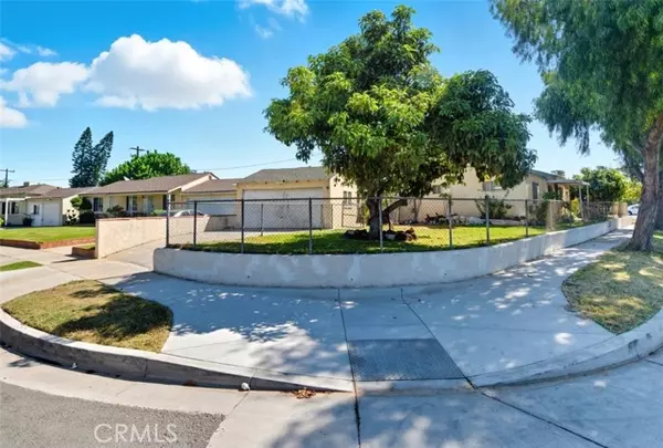 Paramount, CA 90723,7633 Racine Ave