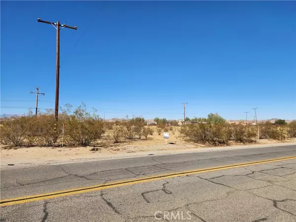 Joshua Tree, CA 92252,18 Sunfair Road