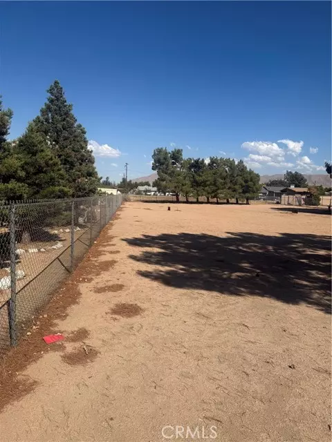 Hesperia, CA 92345,0 Newhall