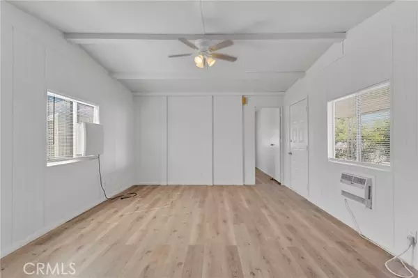 Hesperia, CA 92345,19255 Hinton