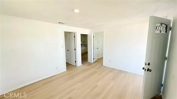 Boron, CA 93516,26982 Jessie Street