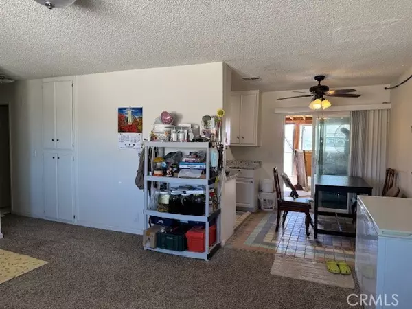 Lucerne Valley, CA 92356,38823 E End Road