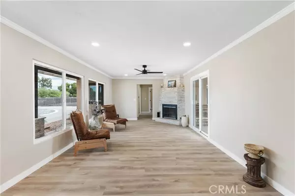 Apple Valley, CA 92307,21073 Thunderbird