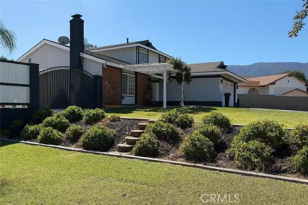 Corona, CA 92882,741 Saint Andrews