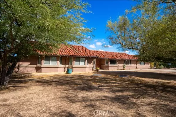 14064 Tioga, Oak Hills, CA 92344