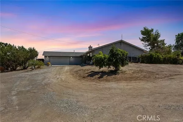 Oak Hills, CA 92344,10971 Adobe Road