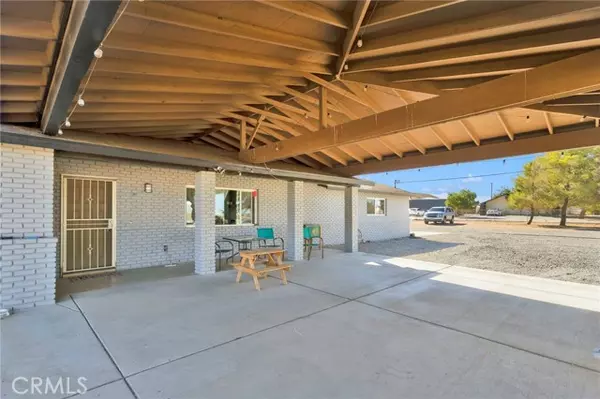 Oak Hills, CA 92344,13647 Mesquite