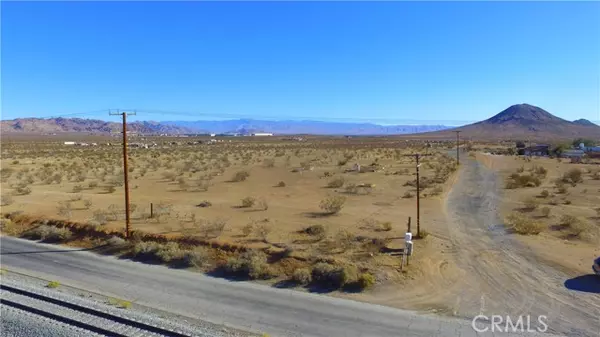 47229238 Quarry Road, Apple Valley, CA 92307