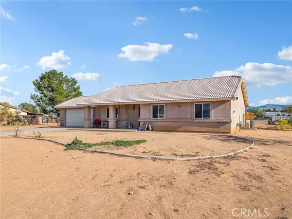 Apple Valley, CA 92307,15055 Dakota