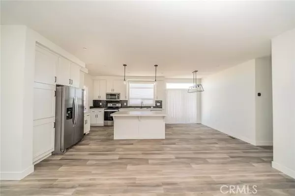 Pinon Hills, CA 92372,11025 Buena Vista Road