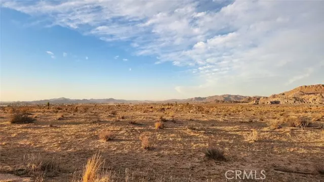 Apple Valley, CA 92308,0 Del Oro