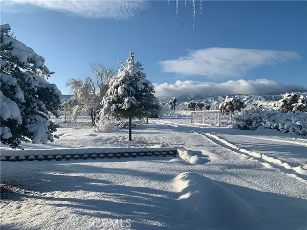 Phelan, CA 92371,3996 Yucca Terrace