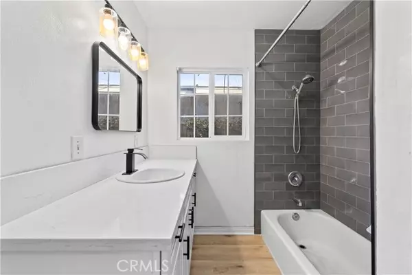 Fontana, CA 92335,18264 Pine