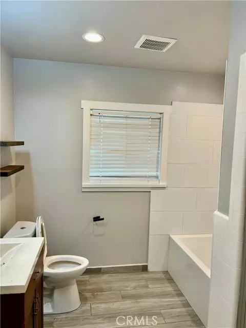 Compton, CA 90221,1503 N Chester