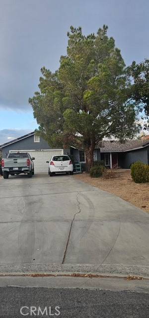 16409 Pauhaska Court, Apple Valley, CA 92307