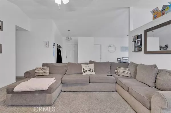 Apple Valley, CA 92308,22517 Ojai