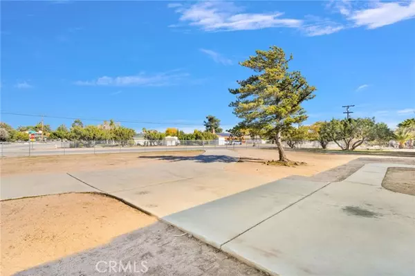 Hesperia, CA 92345,16757 Danbury