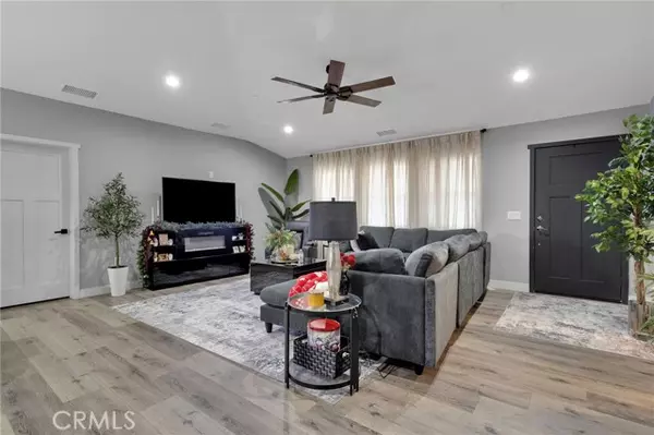 Apple Valley, CA 92307,21533 Del Oro Road