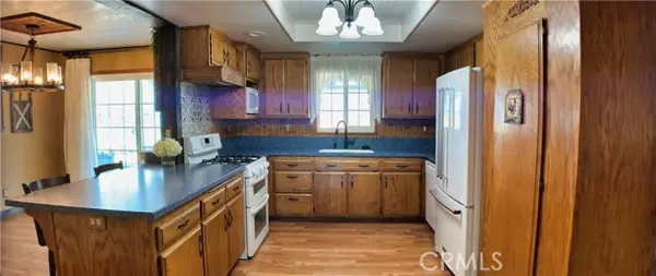 Apple Valley, CA 92307,22974 Standing Rock