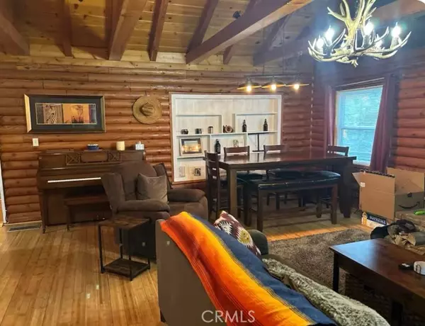 Wrightwood, CA 92397,646 Mountain View Avenue