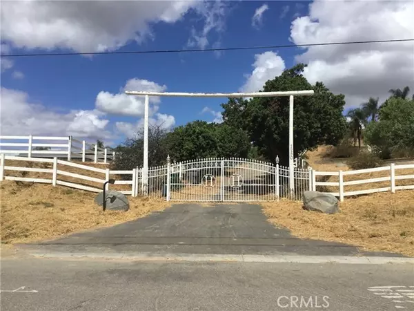 1290 Corona Avenue, Norco, CA 92880