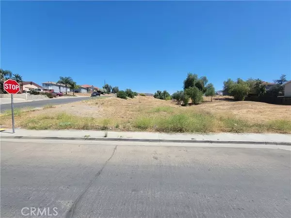 Lake Elsinore, CA 92530,0 Mills St