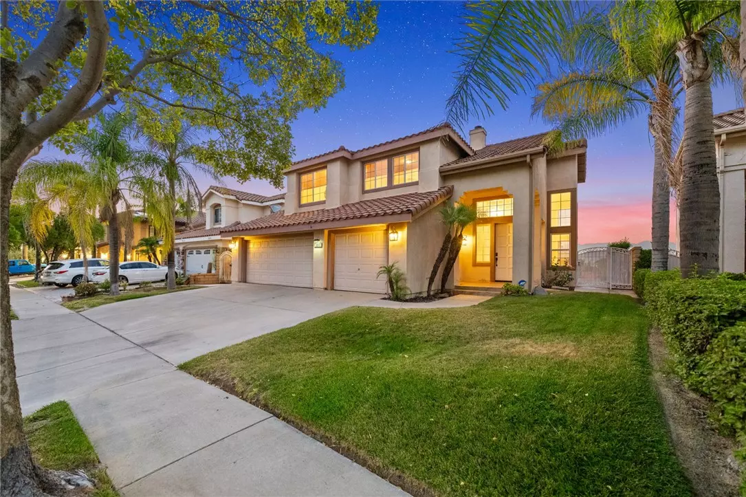 Corona, CA 92882,3247 Crystal Ridge Circle