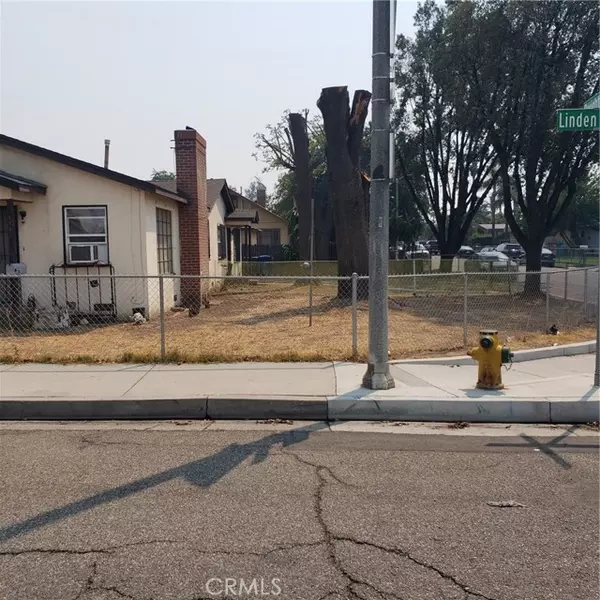 Riverside, CA 92507,1936 W Linden Street