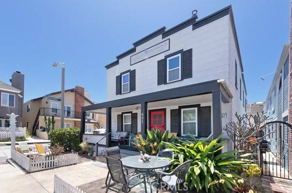 421 Harding Street, Newport Beach, CA 92661