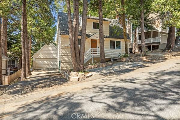 186 Hemlock Drive, Lake Arrowhead, CA 92352