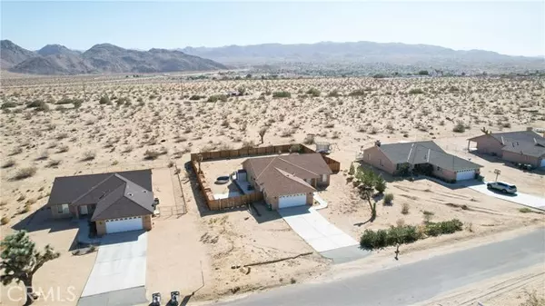 Joshua Tree, CA 92252,62375 Crestview Drive