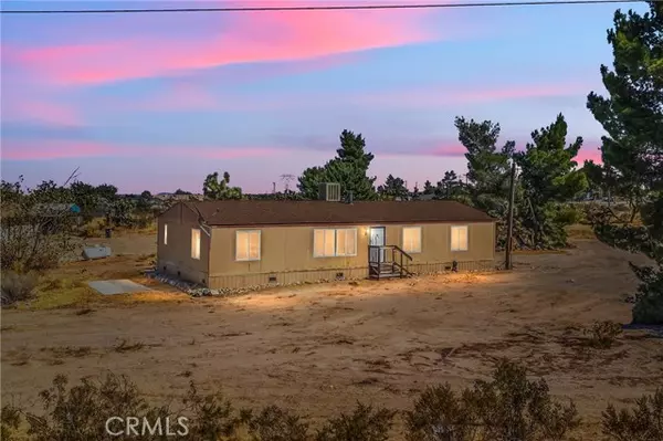 4228 Sunset Road, Phelan, CA 92371