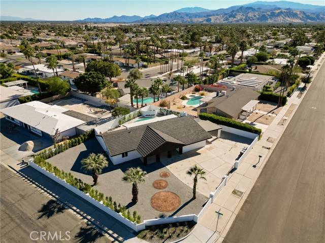 2480 N Aurora Drive, Palm Springs, CA 92262