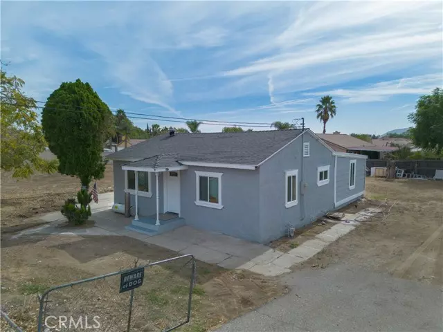 18005 Marygold Avenue, Bloomington, CA 92316