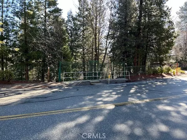 Lake Arrowhead, CA 92352,0 North Bay Road