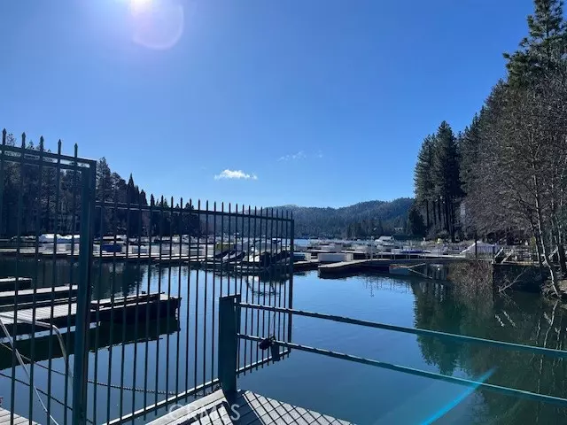 Lake Arrowhead, CA 92352,0 North Bay Road