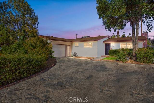 525 Esther Way, Redlands, CA 92373