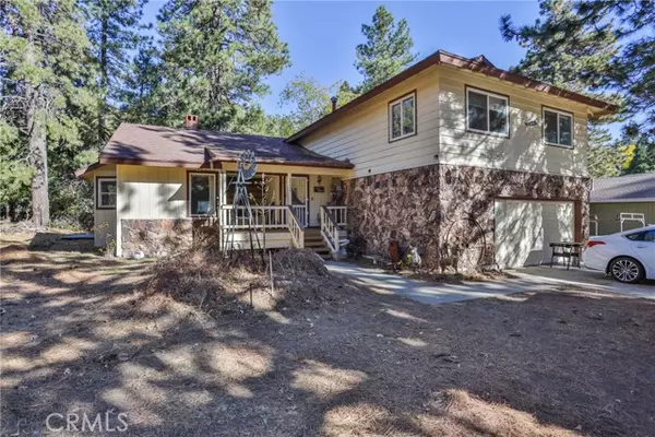 22434 Waters Drive, Crestline, CA 92325