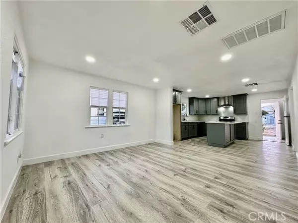 277 E Kingman Street, San Bernardino, CA 92410