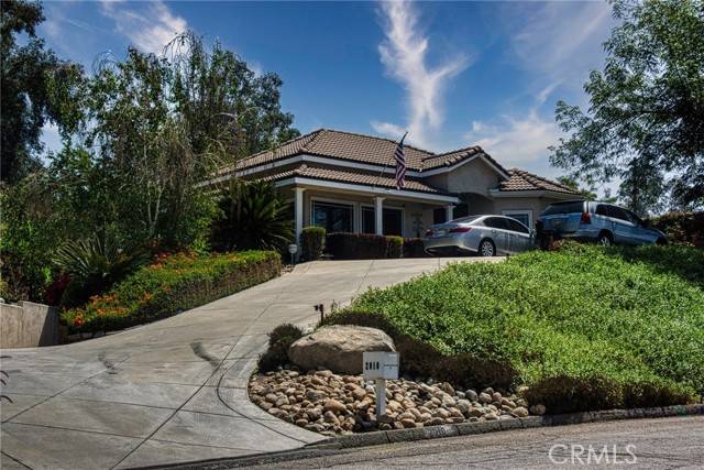 2010 E Foothill Drive, San Bernardino, CA 92404