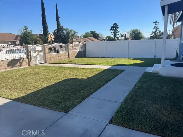 Fontana, CA 92335,8826 Nuevo Avenue