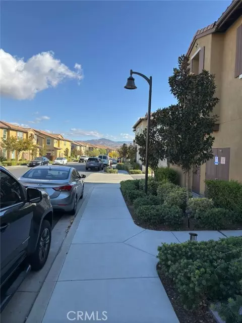 Valencia (santa Clarita), CA 91354,28660 Jardineras Drive