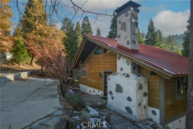 Crestline, CA 92325,739 Bergschrund Drive