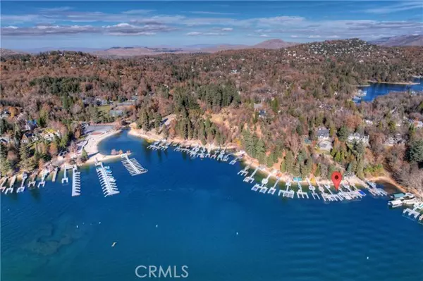 Lake Arrowhead, CA 92352,306 North Shore