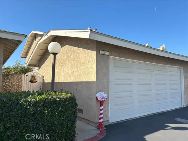 926 Willardson Way #A, Santa Ana, CA 92703