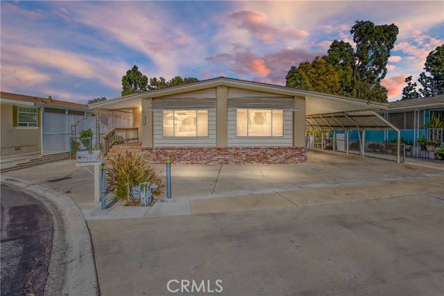 1119 Greenhill Way, Corona, CA 92882