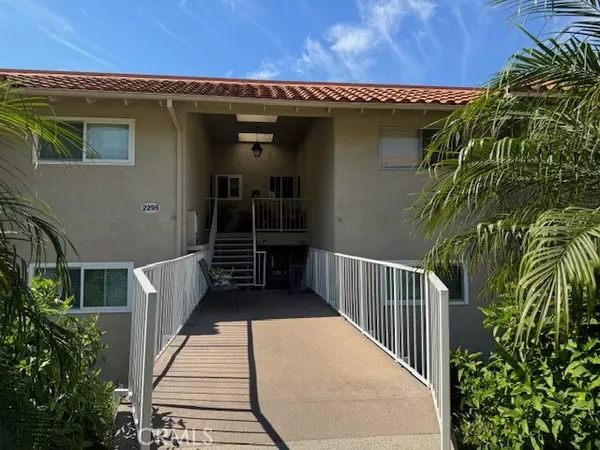 2296 Via Puerta #B, Laguna Woods, CA 92637