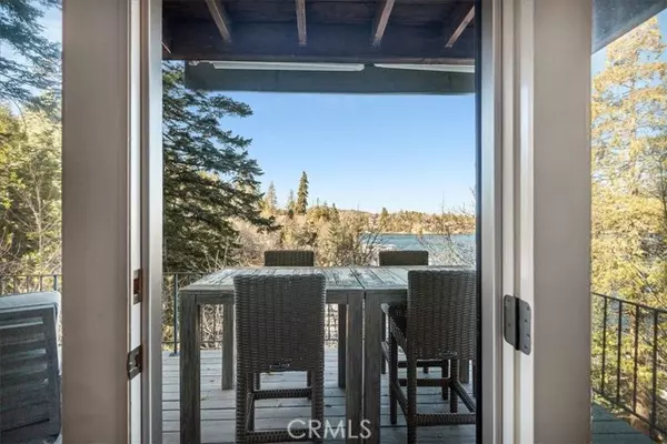 Lake Arrowhead, CA 92352,28906 Palisades Drive